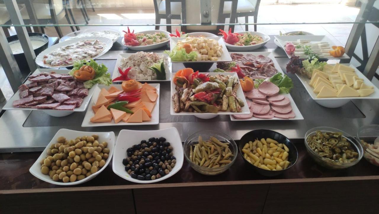 Tropics Hotel - Ultra All Inclusive Sveti Vlas Esterno foto