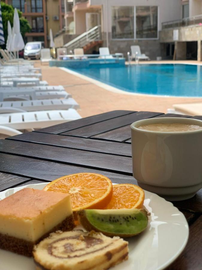 Tropics Hotel - Ultra All Inclusive Sveti Vlas Esterno foto