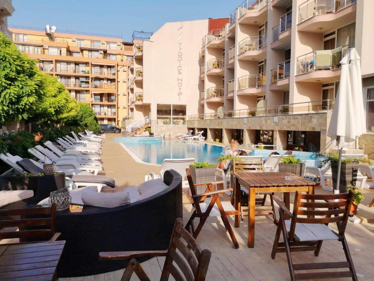 Tropics Hotel - Ultra All Inclusive Sveti Vlas Esterno foto