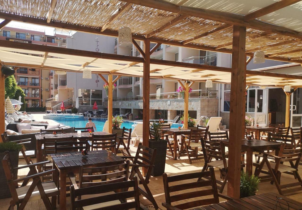Tropics Hotel - Ultra All Inclusive Sveti Vlas Esterno foto