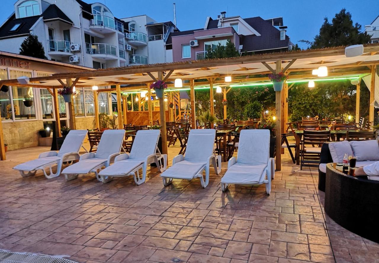 Tropics Hotel - Ultra All Inclusive Sveti Vlas Esterno foto